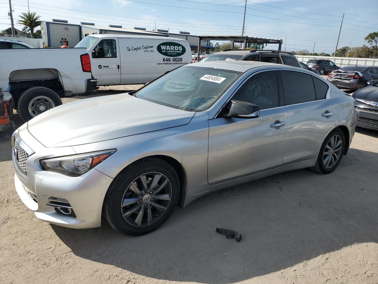 2016 INFINITI Q50 BASE