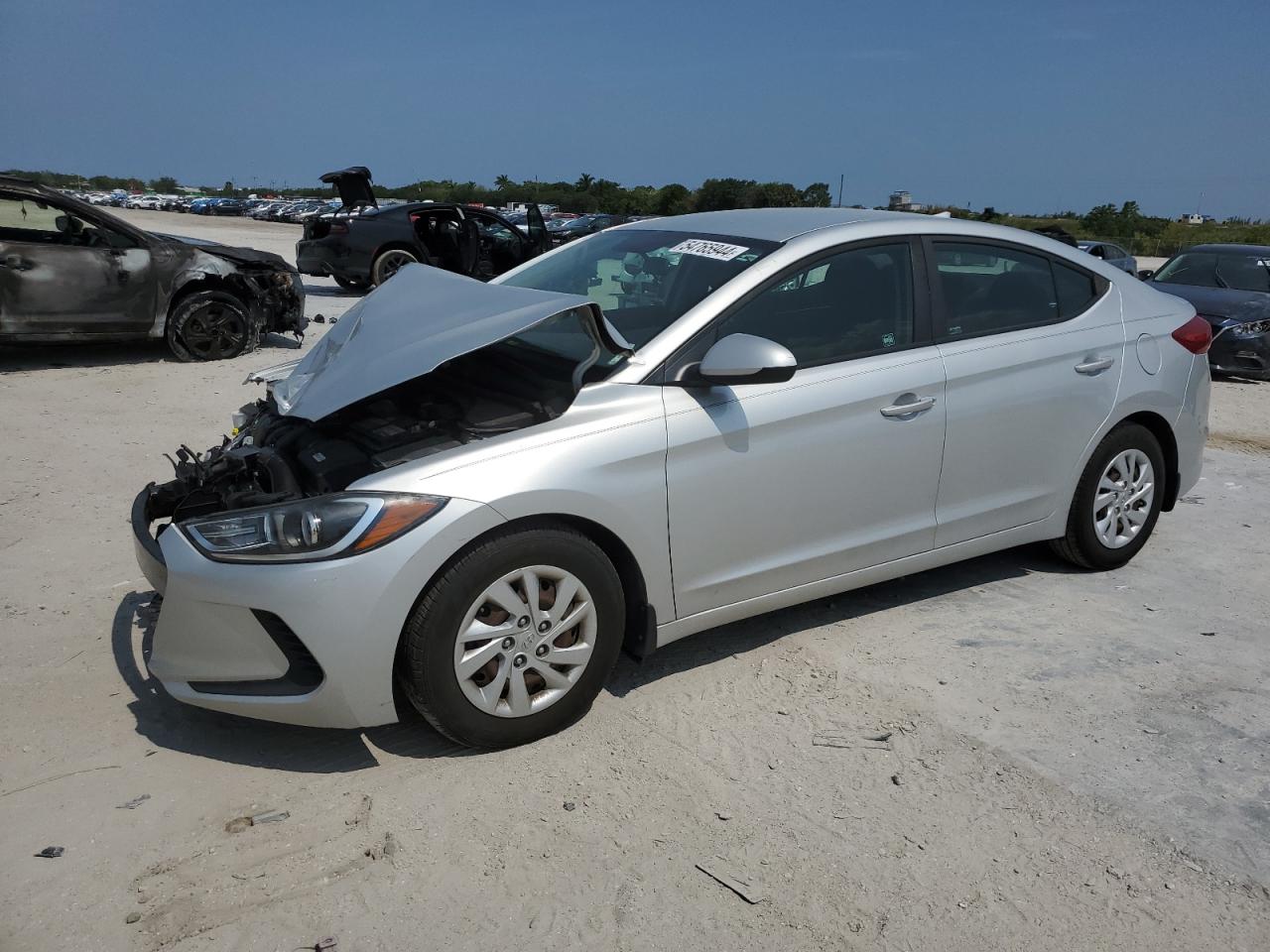 2018 HYUNDAI ELANTRA SE