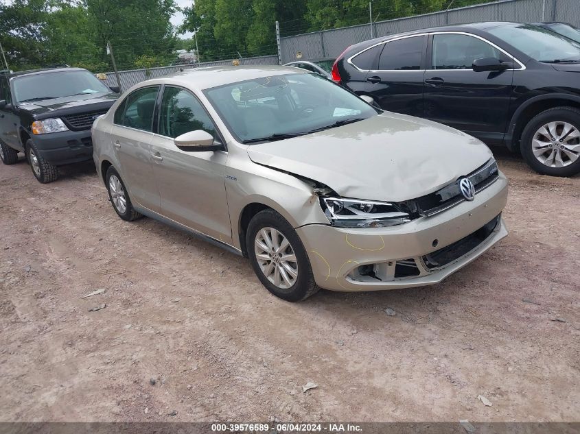 2014 VOLKSWAGEN JETTA HYBRID SE