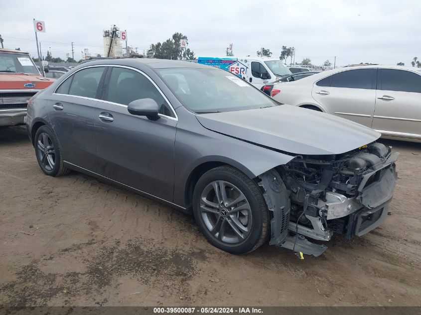 2020 MERCEDES-BENZ A 220