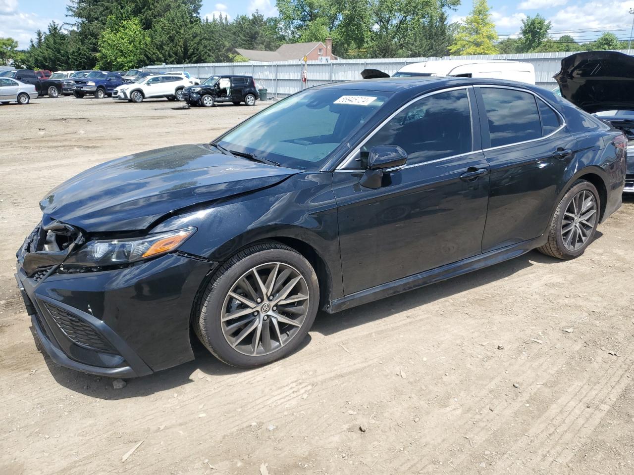 2022 TOYOTA CAMRY SE