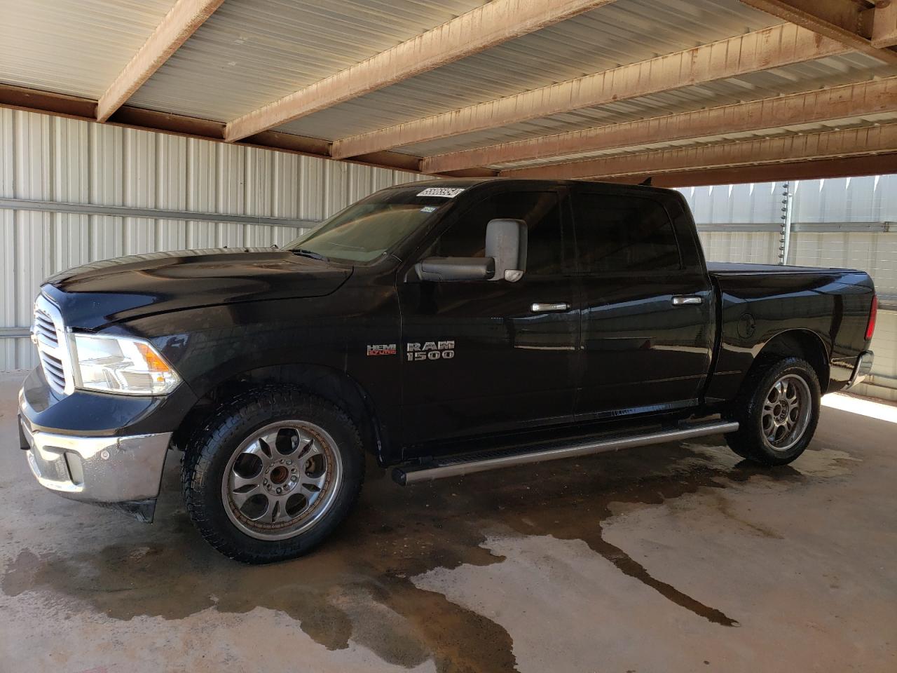 2017 RAM 1500 SLT