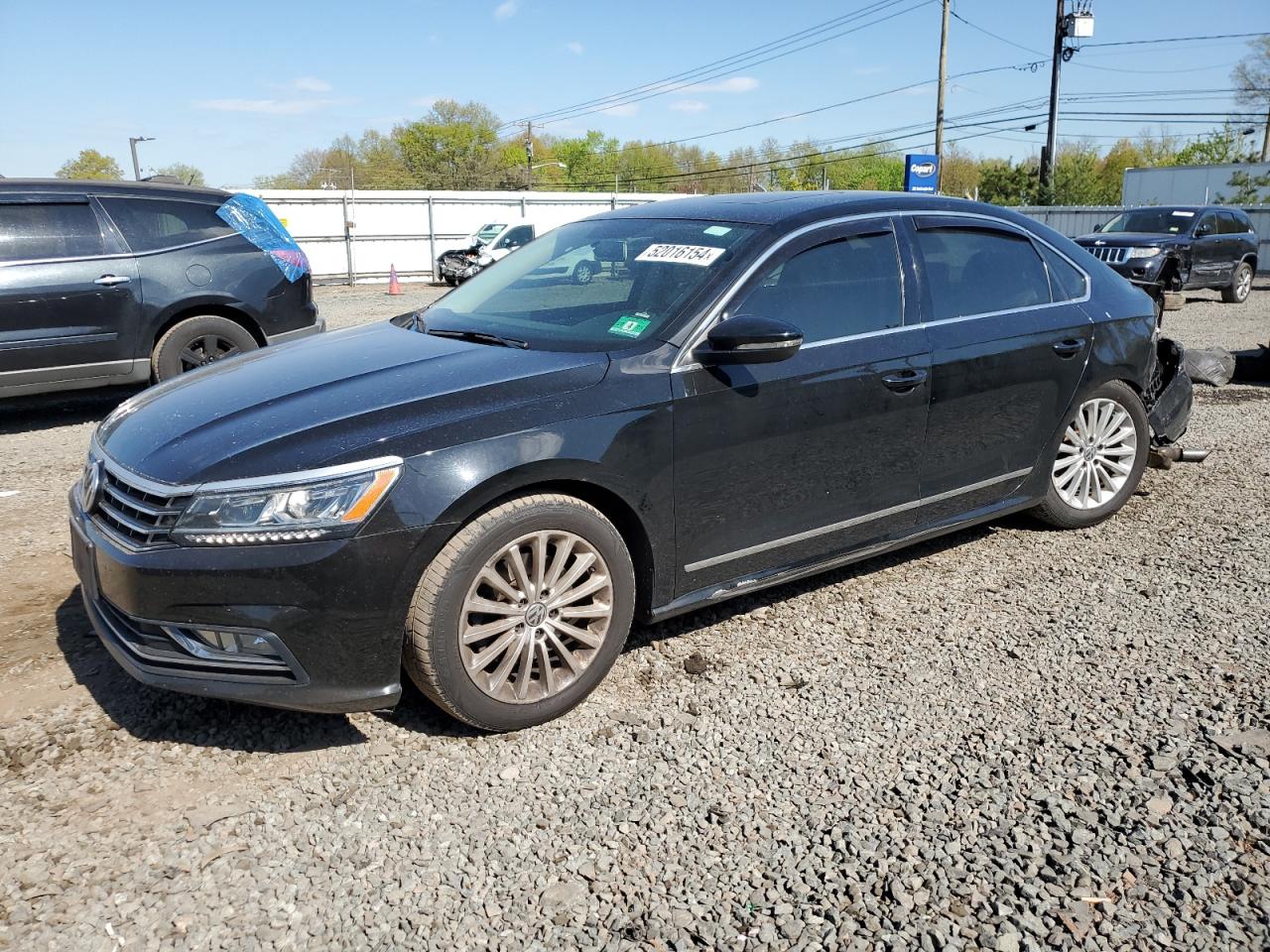 2016 VOLKSWAGEN PASSAT SE