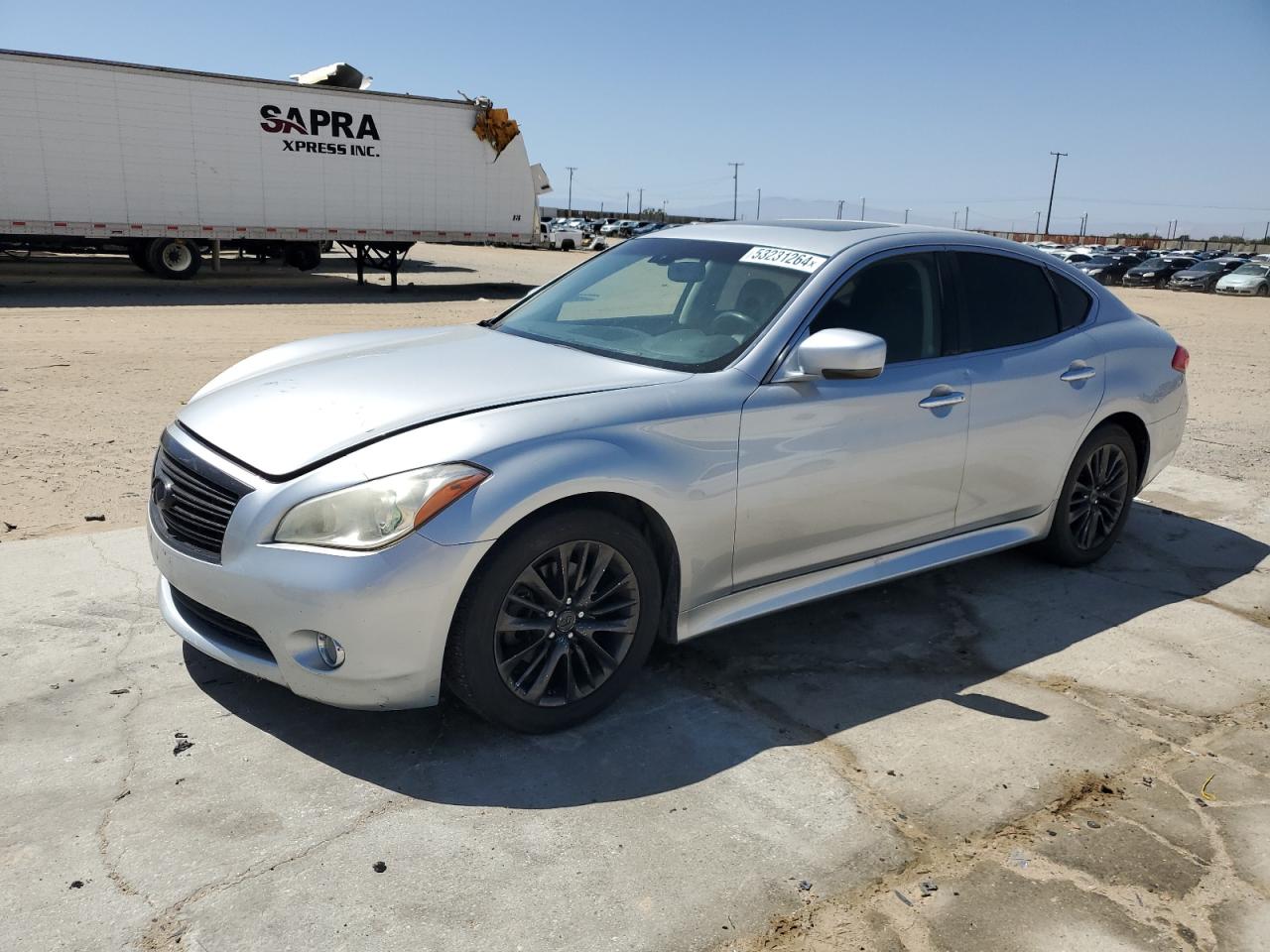 2012 INFINITI M56