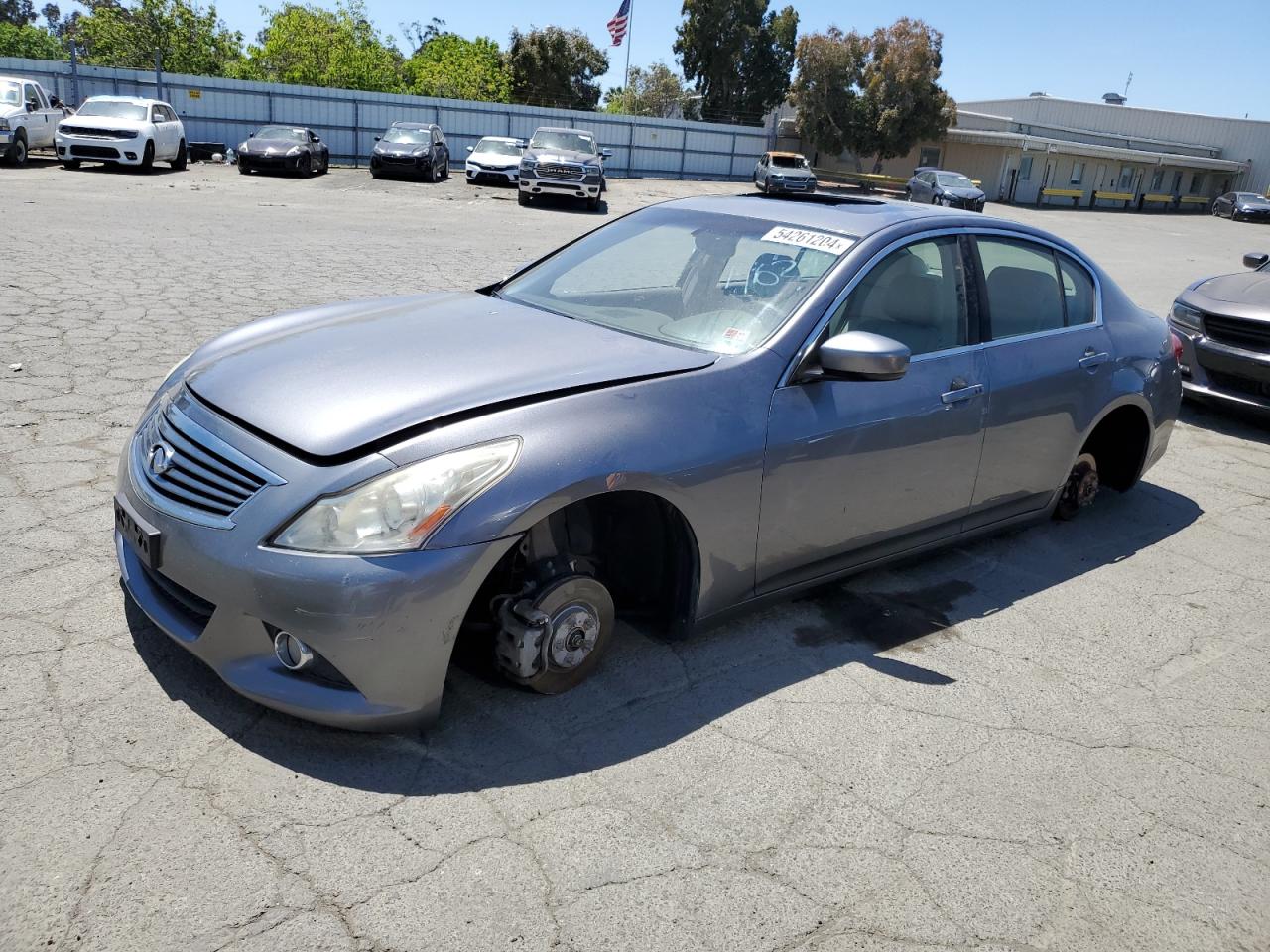 2011 INFINITI G37