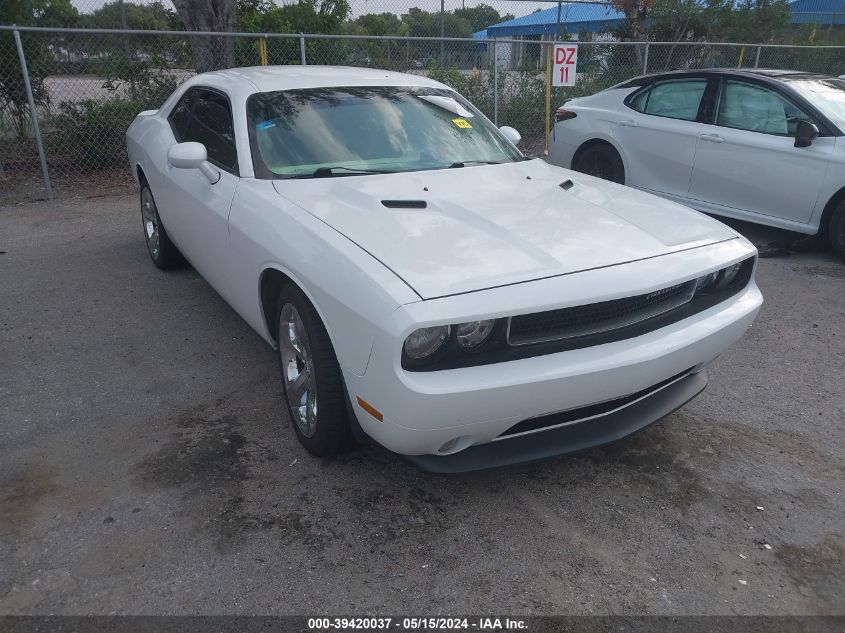 2014 DODGE CHALLENGER SXT PLUS