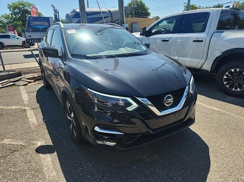 2022 NISSAN ROGUE SPORT SL