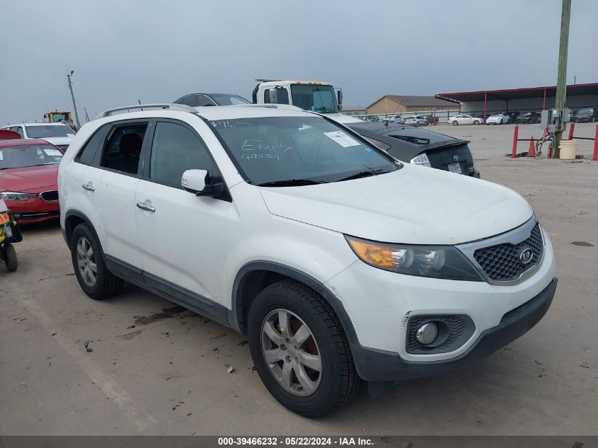 2013 KIA SORENTO LX