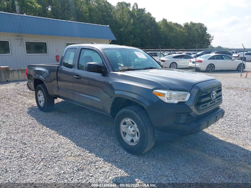 2016 TOYOTA TACOMA SR