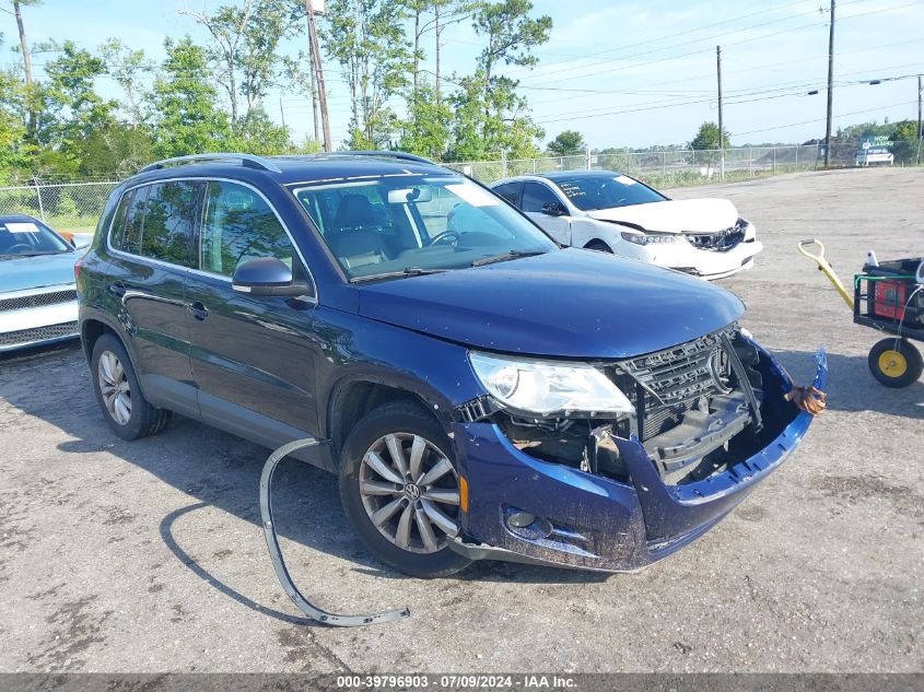 2011 VOLKSWAGEN TIGUAN SE