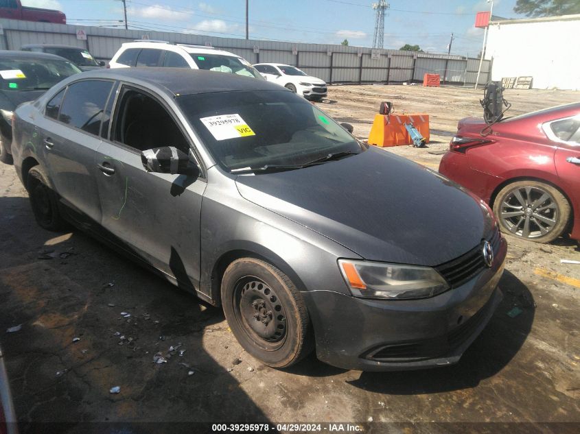 2013 VOLKSWAGEN JETTA 2.0L S