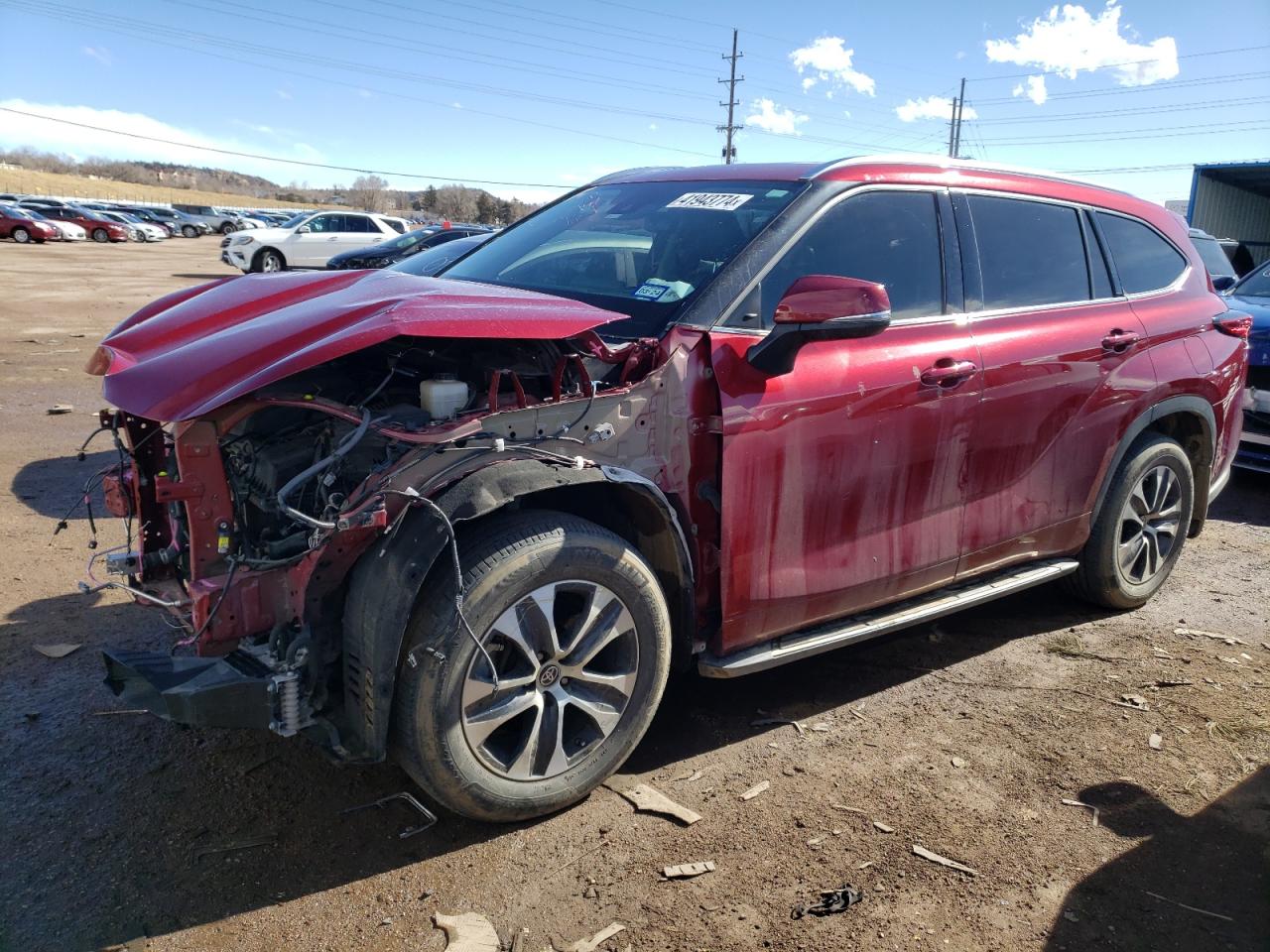 2021 TOYOTA HIGHLANDER XLE