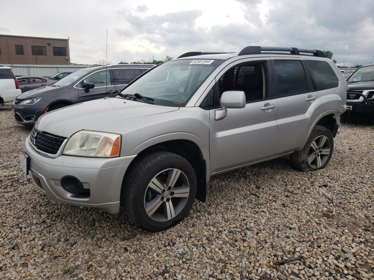 2010 MITSUBISHI ENDEAVOR SE