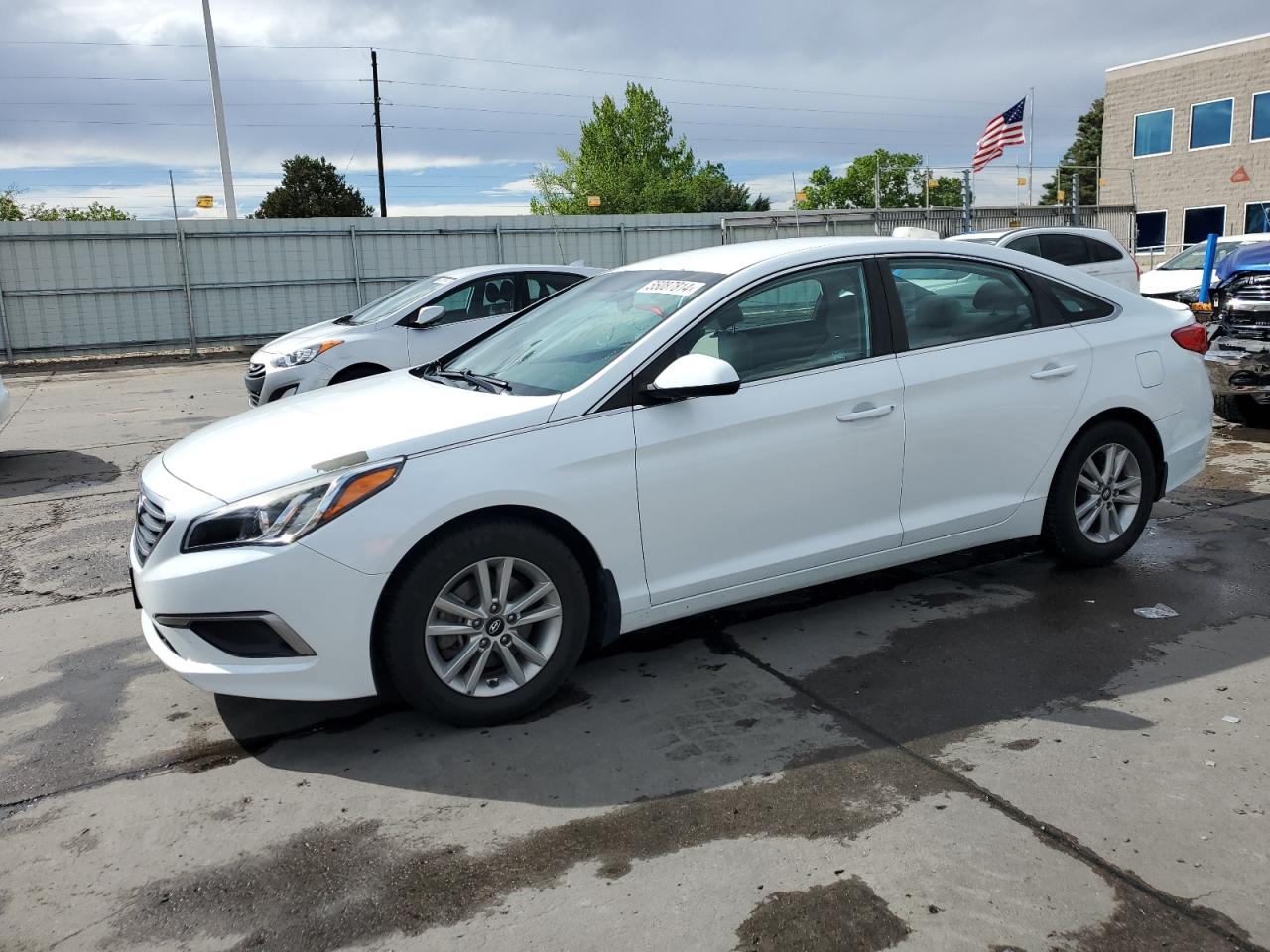 2017 HYUNDAI SONATA SE