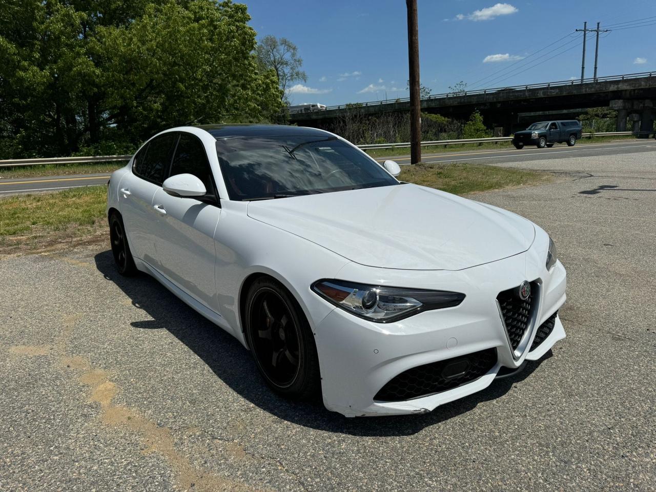 2018 ALFA ROMEO GIULIA TI Q4