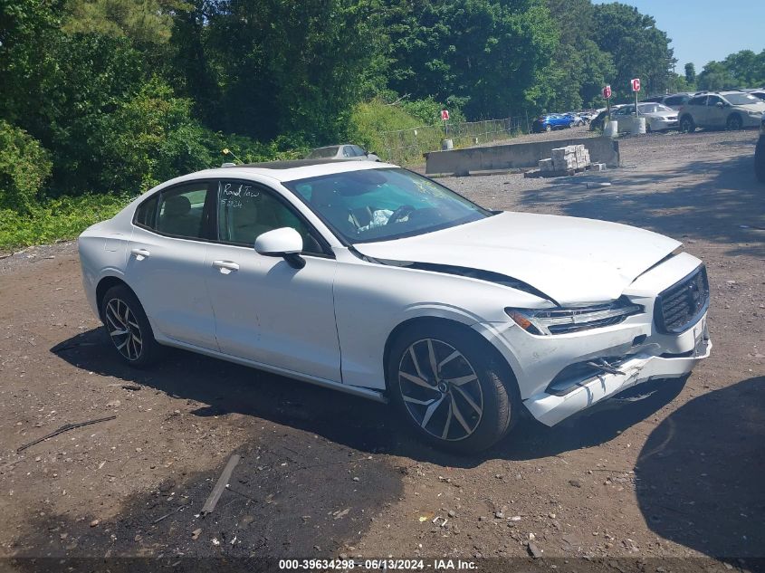 2020 VOLVO S60 T6 MOMENTUM