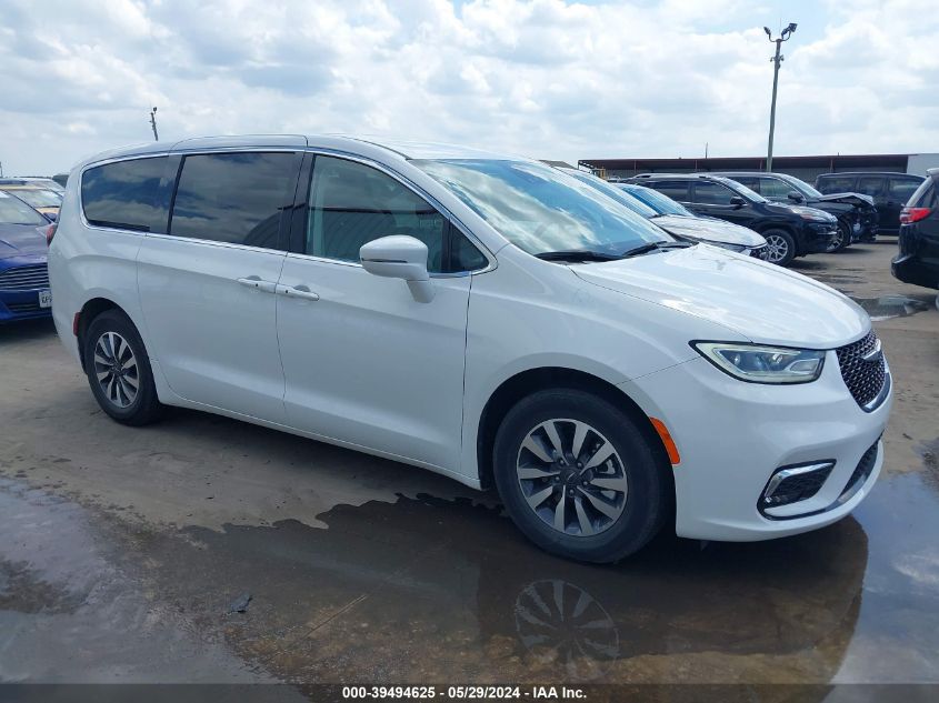 2022 CHRYSLER PACIFICA HYBRID TOURING L