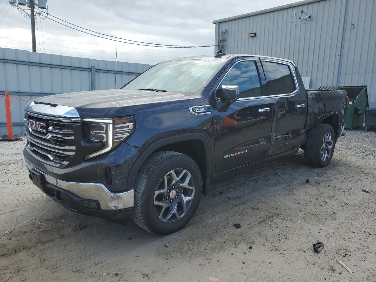 2023 GMC SIERRA K1500 SLT