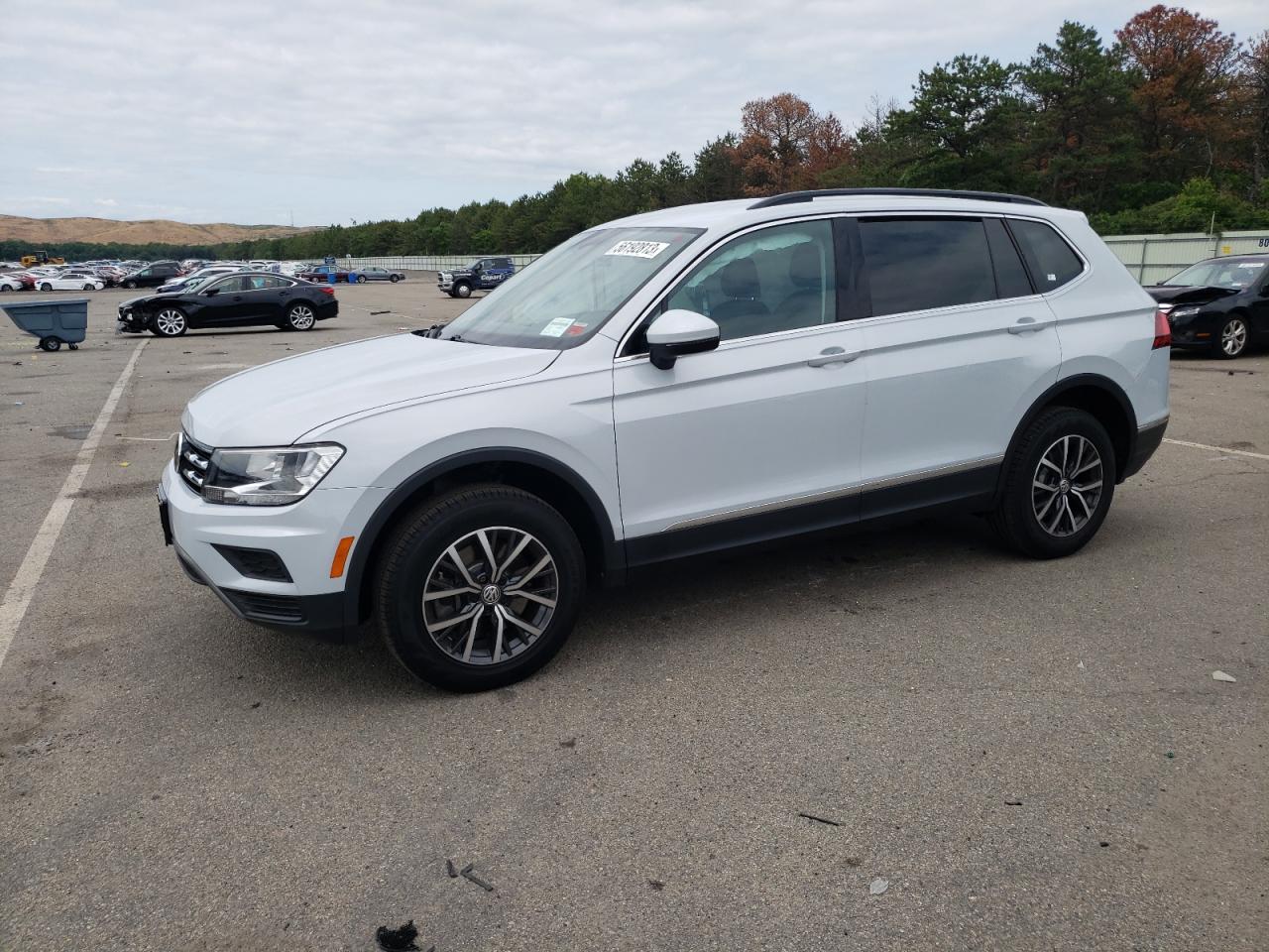 2018 VOLKSWAGEN TIGUAN SE