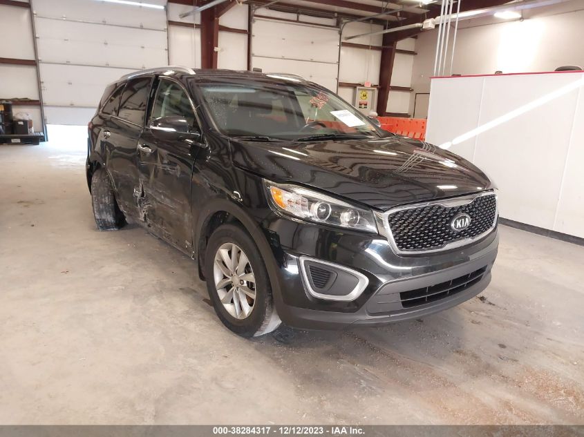 2017 KIA SORENTO LX