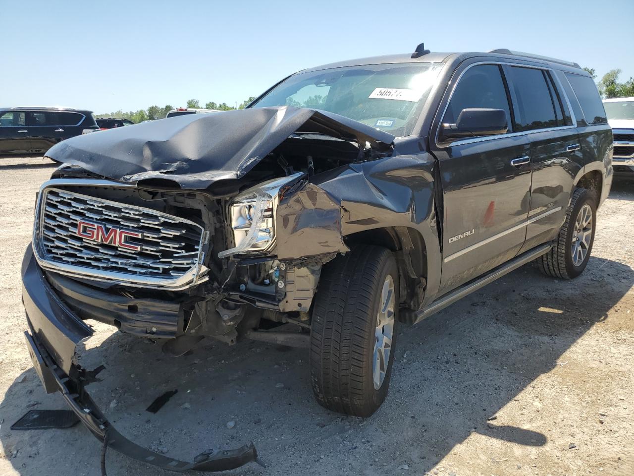 2018 GMC YUKON DENALI