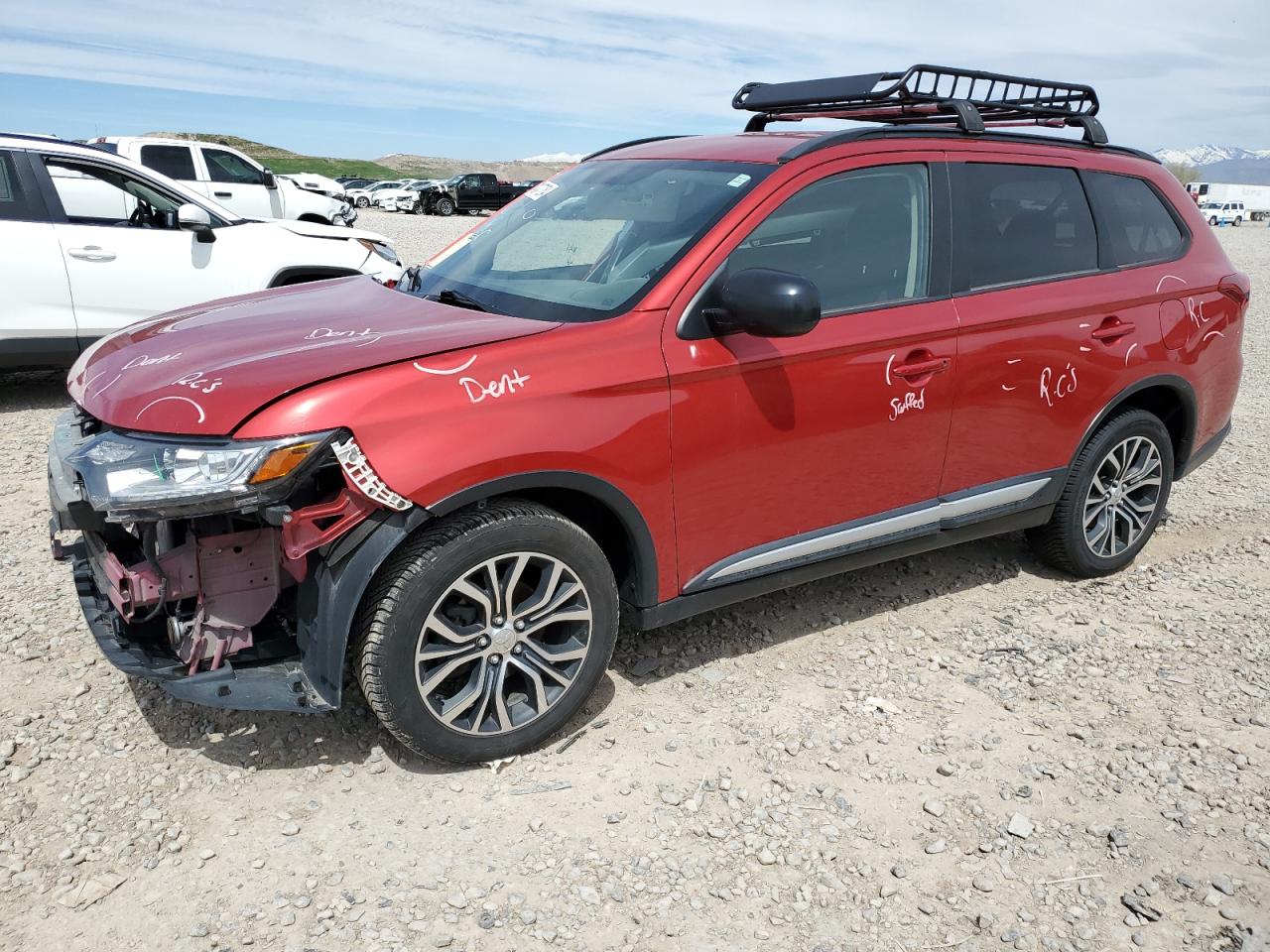 2017 MITSUBISHI OUTLANDER ES