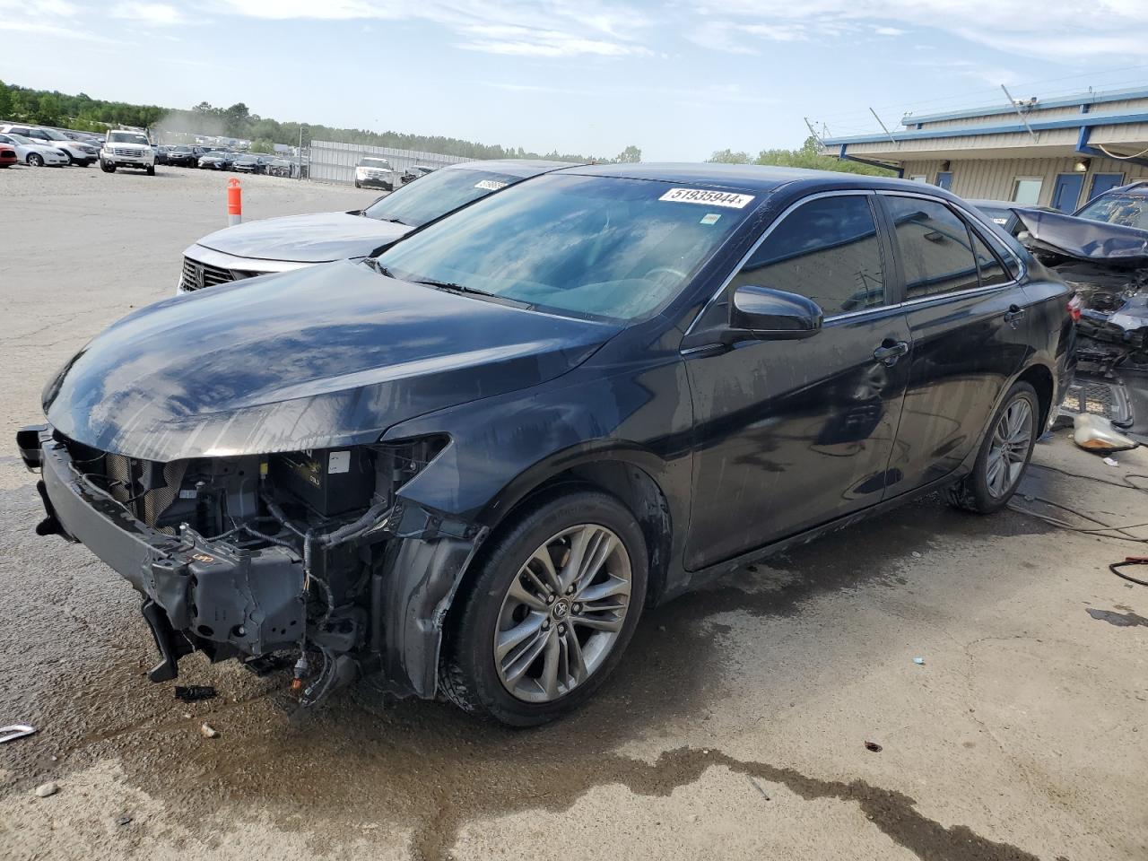 2015 TOYOTA CAMRY LE