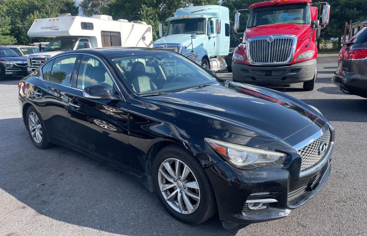 2015 INFINITI Q50 BASE