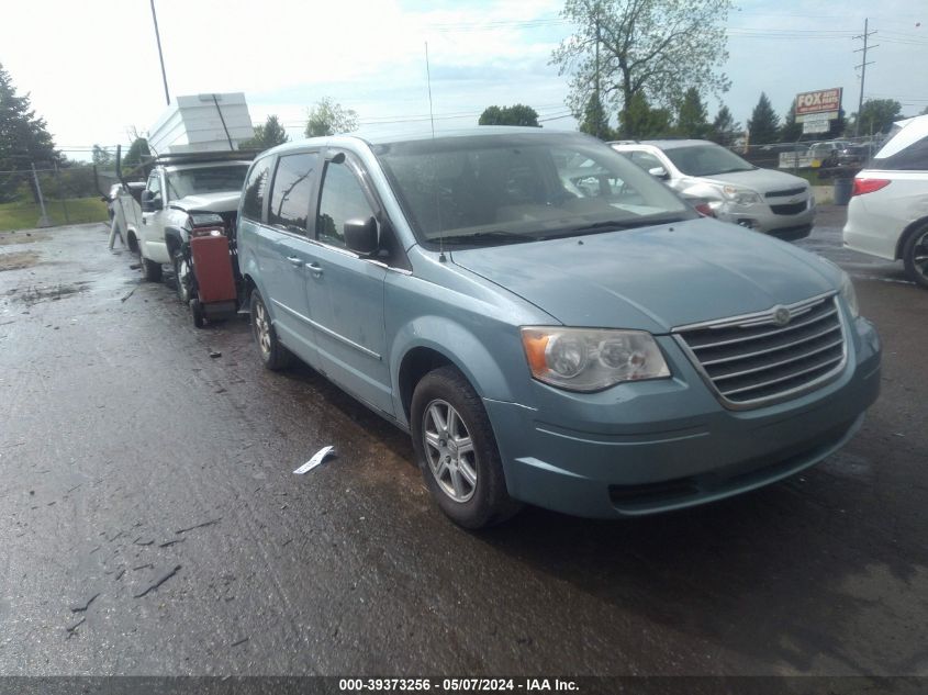 2010 CHRYSLER TOWN & COUNTRY LX