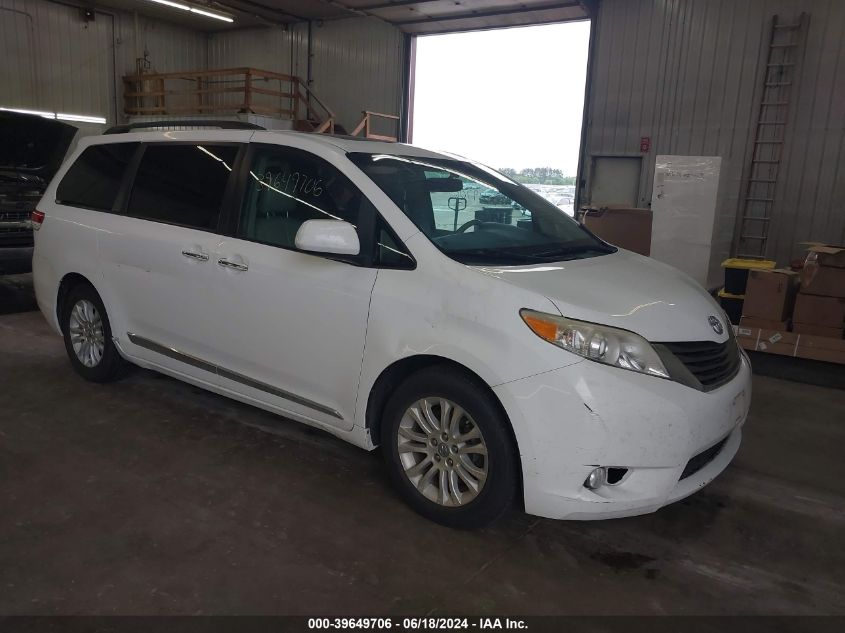 2012 TOYOTA SIENNA XLE V6 8 PASSENGER