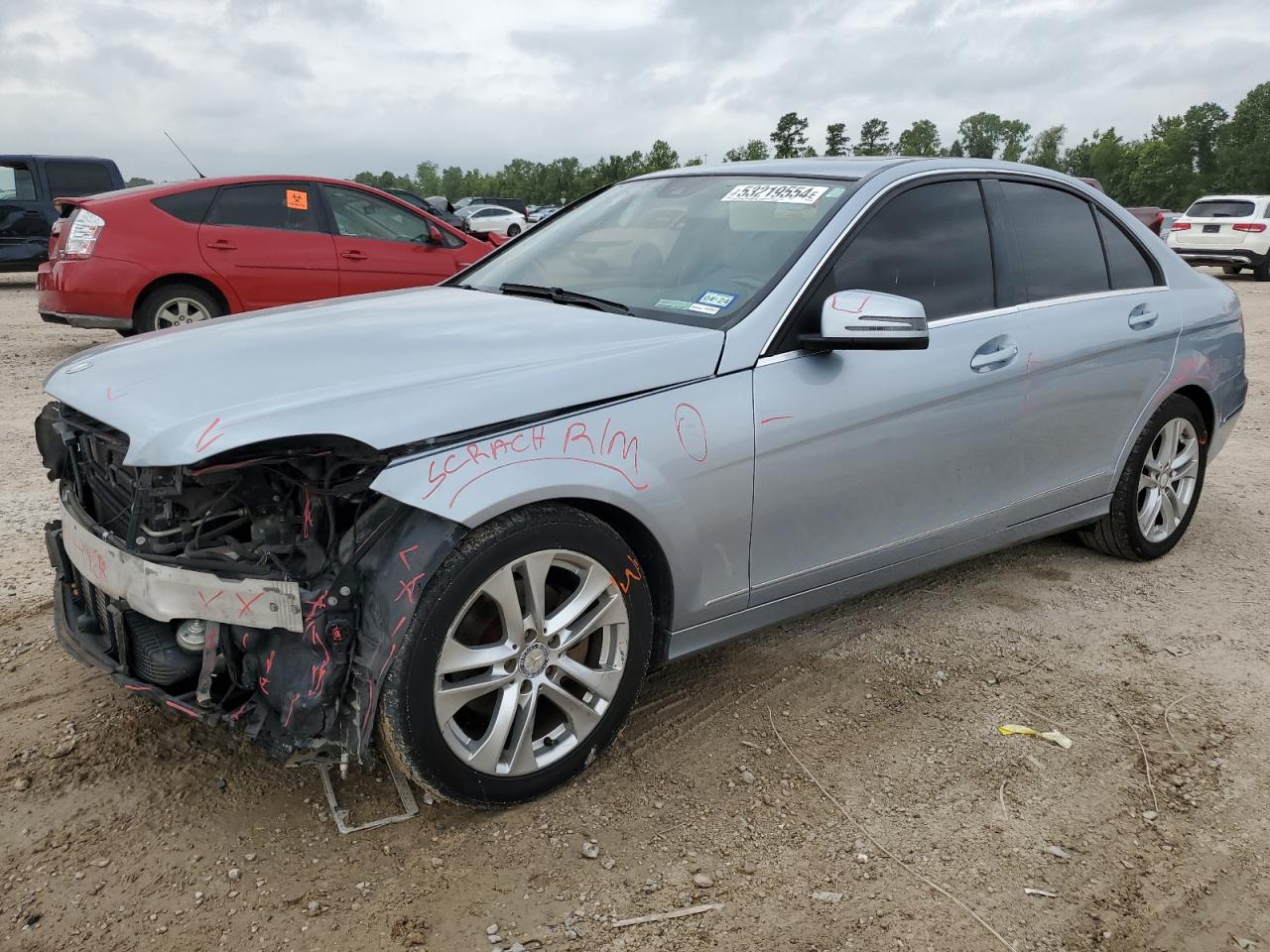 2013 MERCEDES-BENZ C 250