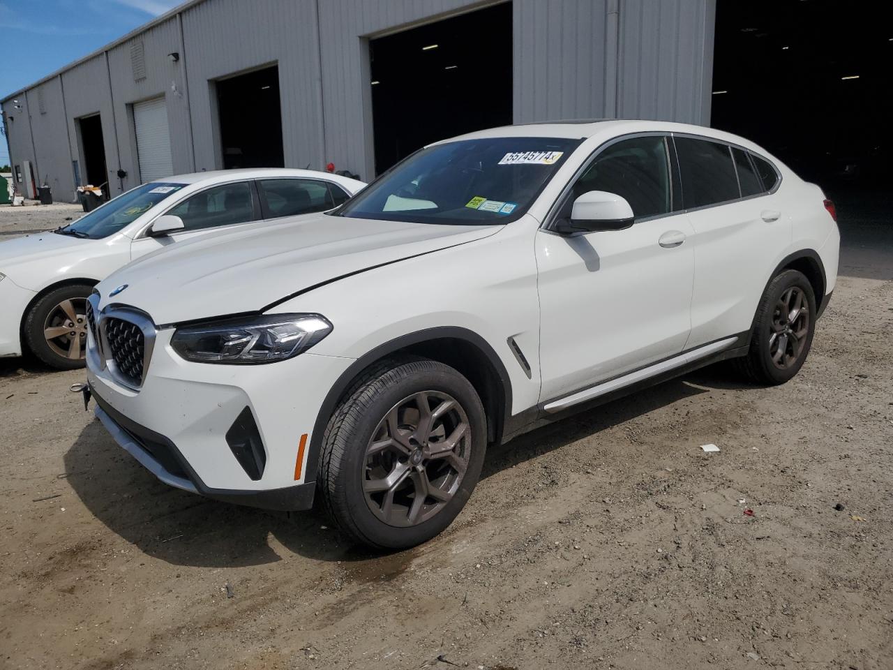 2024 BMW X4 XDRIVE30I