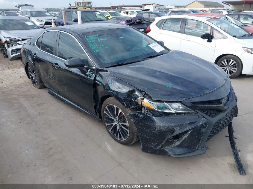 2018 TOYOTA CAMRY HYBRID SE