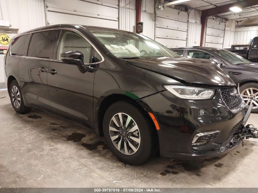 2022 CHRYSLER PACIFICA HYBRID TOURING L