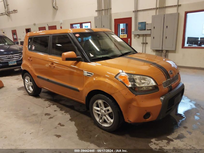 2011 KIA SOUL +