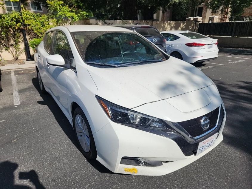 2022 NISSAN LEAF S