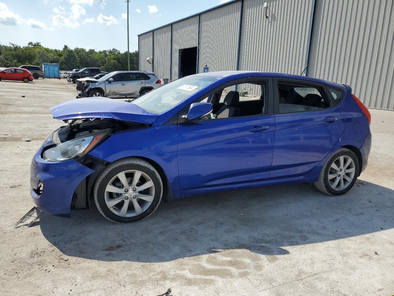 2013 HYUNDAI ACCENT GLS