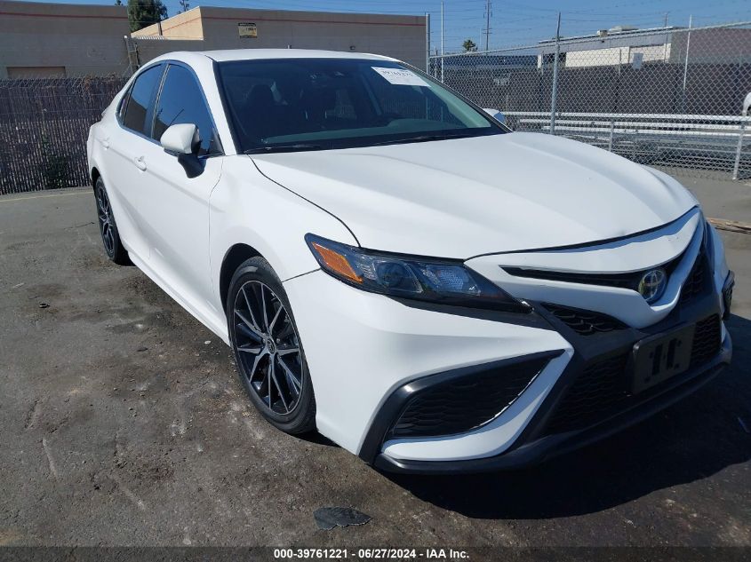 2023 TOYOTA CAMRY SE HYBRID