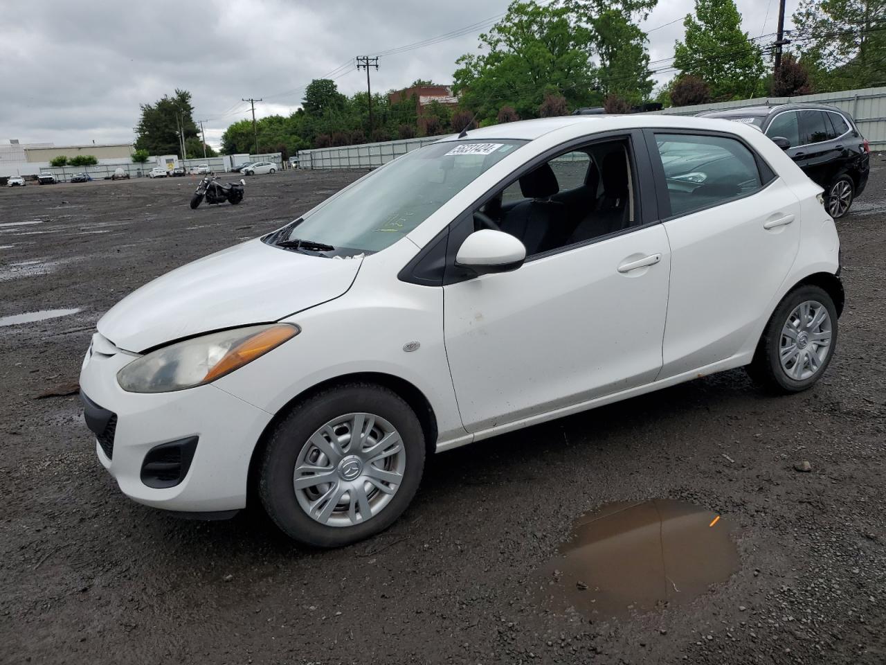 2012 MAZDA MAZDA2