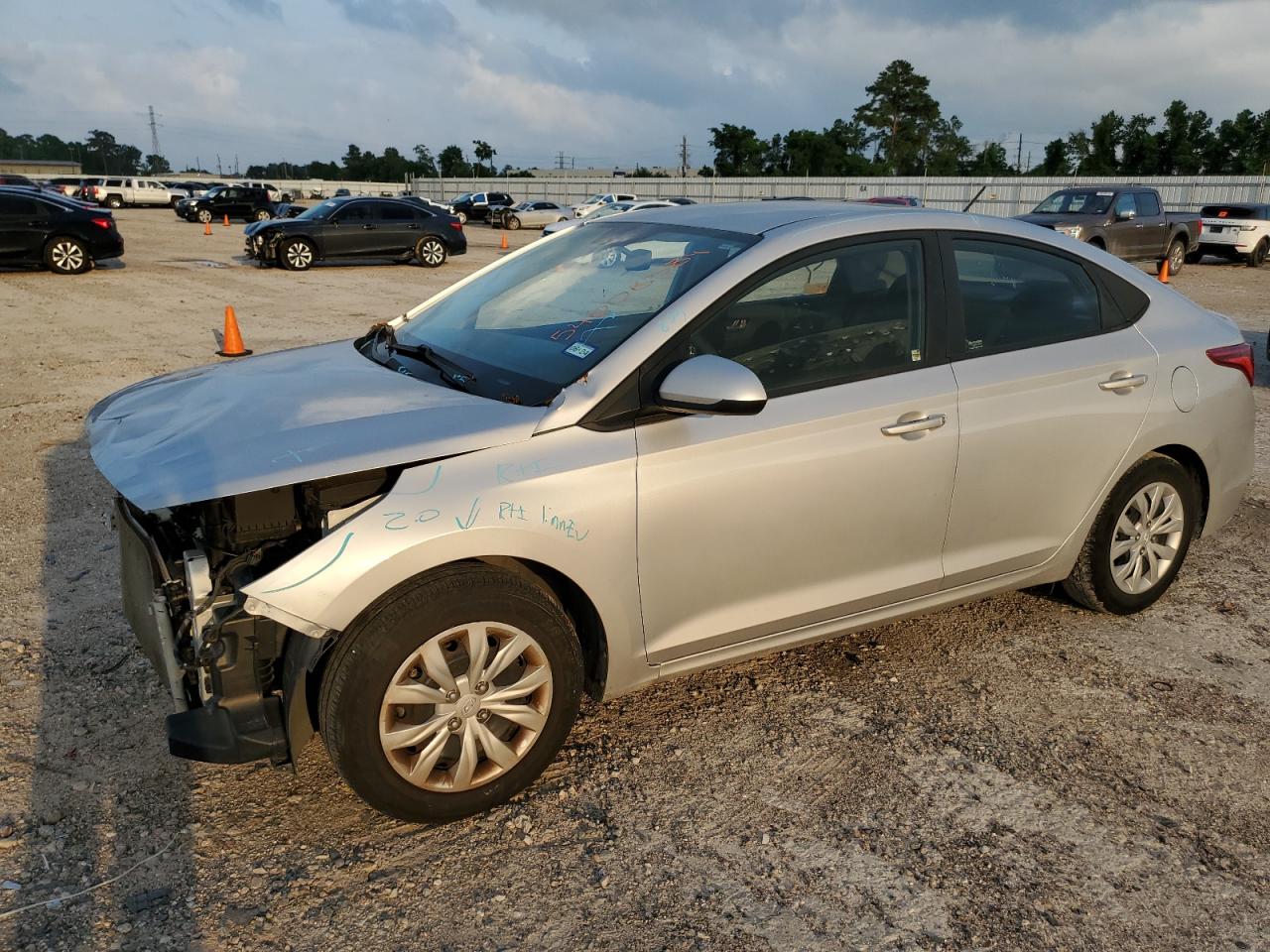 2020 HYUNDAI ACCENT SE