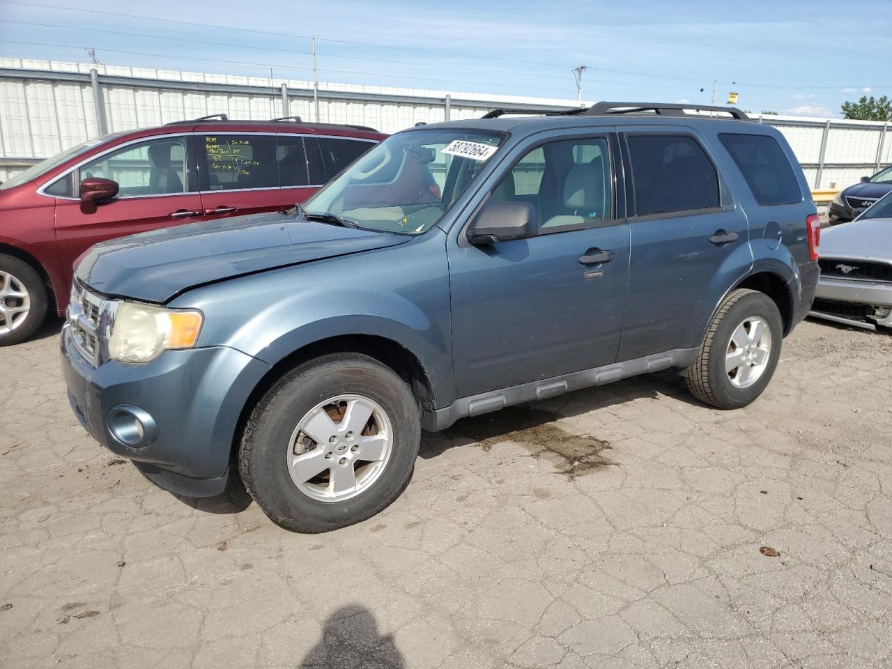 2011 FORD ESCAPE XLT