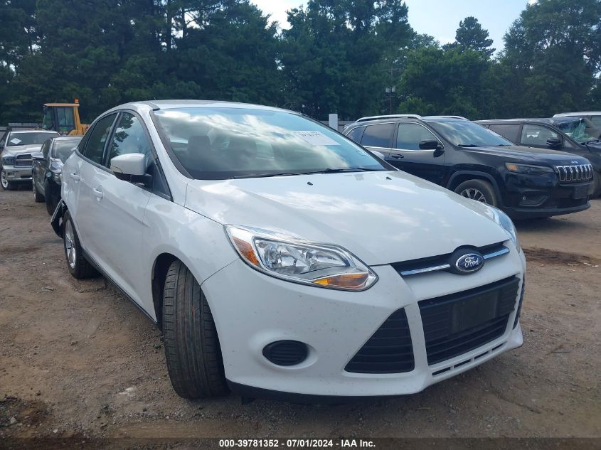 2013 FORD FOCUS SE