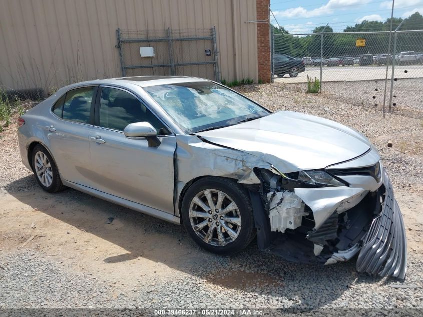 2018 TOYOTA CAMRY LE