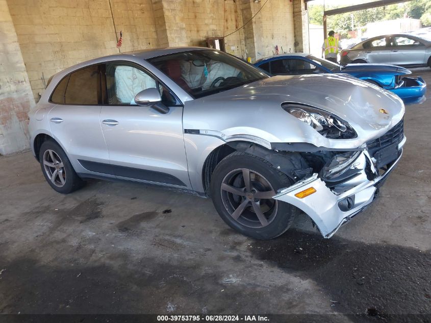 2017 PORSCHE MACAN