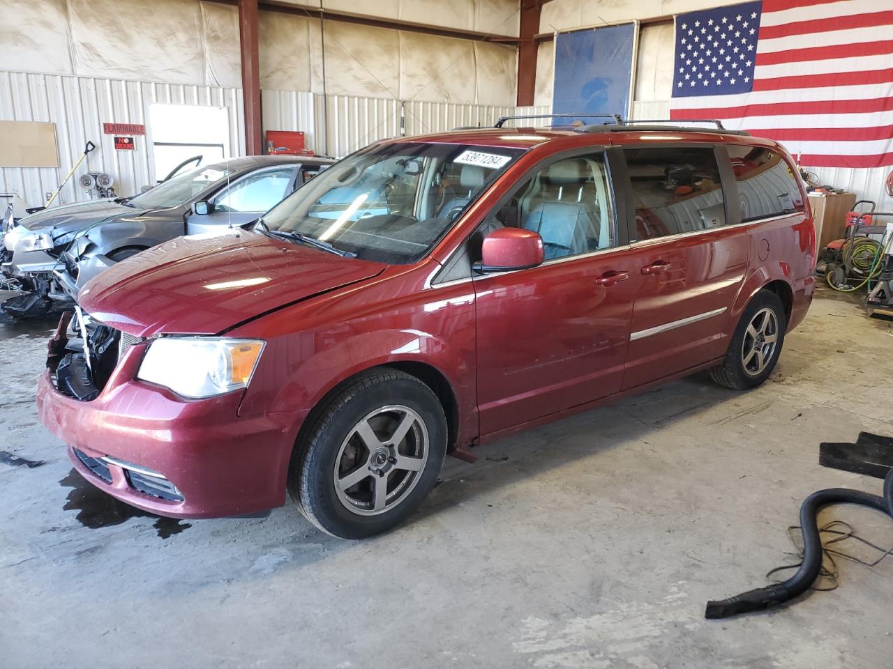 2013 CHRYSLER TOWN & COUNTRY TOURING