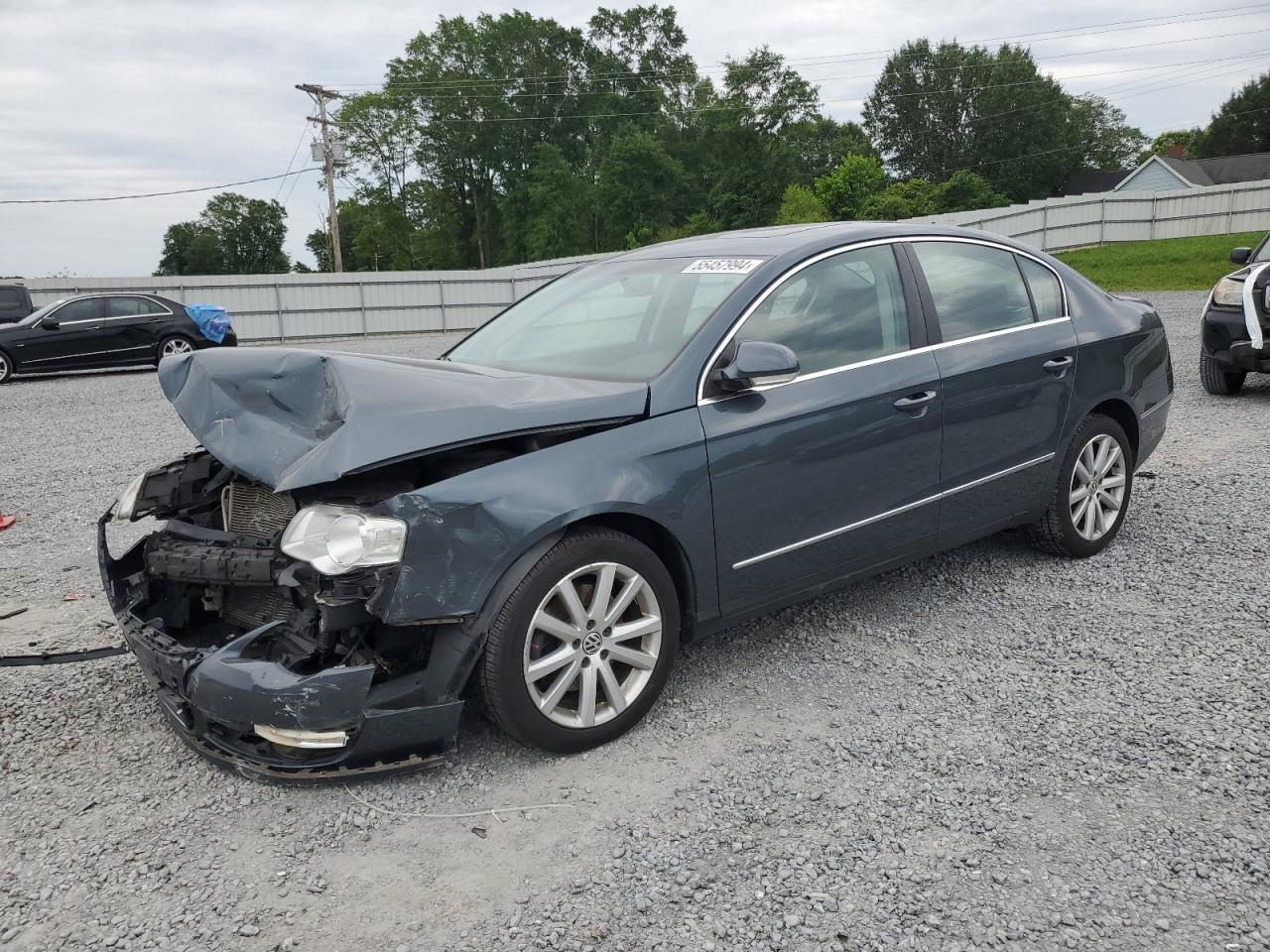 2010 VOLKSWAGEN PASSAT KOMFORT