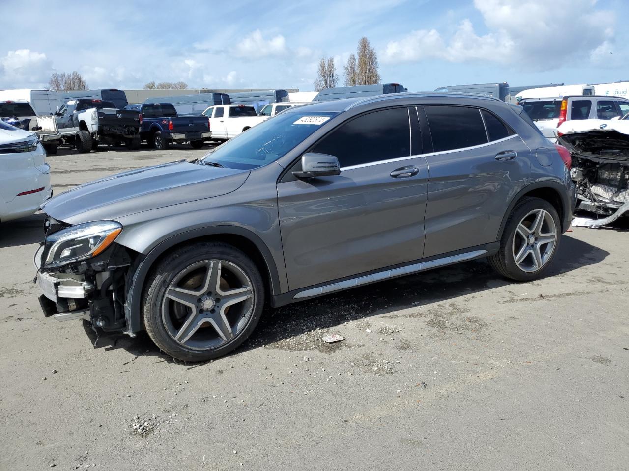 2015 MERCEDES-BENZ GLA 250