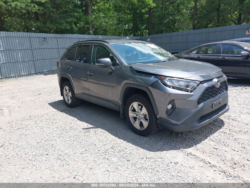 2021 TOYOTA RAV4 XLE