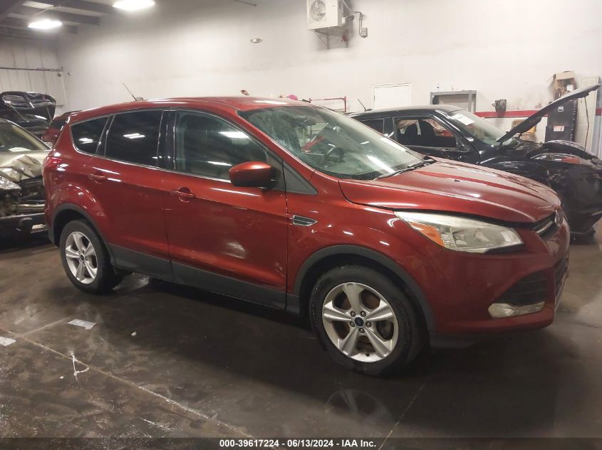 2016 FORD ESCAPE SE