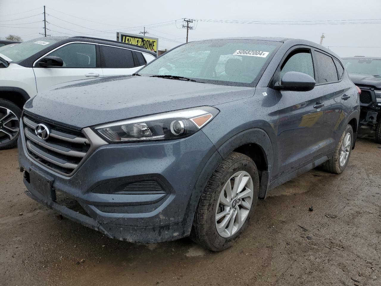 2016 HYUNDAI TUCSON SE